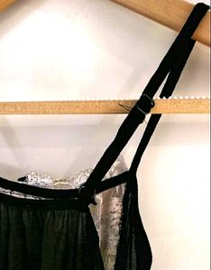 Beautiful Lace Detail Slip