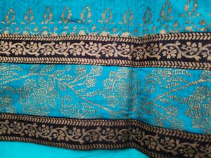 Blue Coloured Golden Foil Printed Saree Wid Blouse