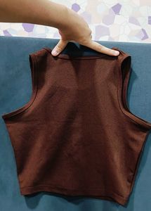 Brown Sleeveless Crop Top (S)