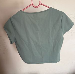 flattering sea green crop top