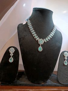 Elegant Necklace Set (2500 Each)