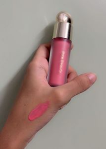RARE BEAUTY BLUSH- SHADE HAPPY