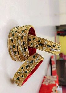 Emerald &amp; Gold Bridal Bangles