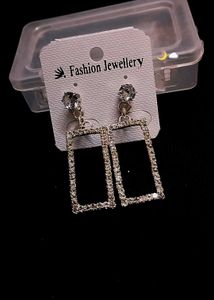 Sparkling Drop Earrings