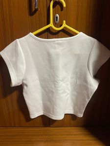 New White Crop Top XS 30-34 Inches