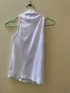 Turtle Neck Ribbed Sleeveless Top