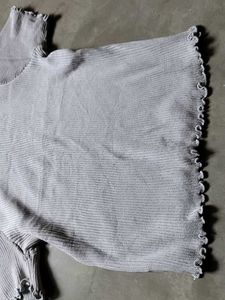 cropped tee shirt