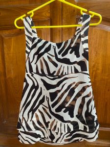 Zebra Print Sleeveless Top Fixed price !!