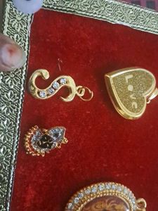 Pendant
