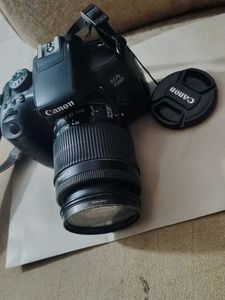 Canon EOS 750D DSLR Camera