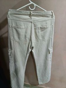 Chic Zara Off-White Baggy Cargos 🌟✨