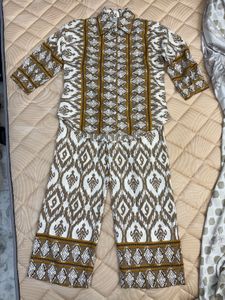 Ethnic Top & Pants Set