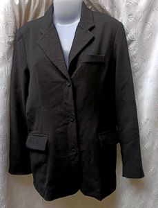 Sale💌Classic Black Blazer 🖤