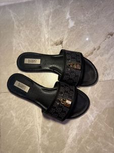 Rosso Brunello Footwears In Great Condition