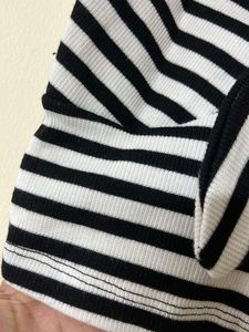 Off Shoulder Front Tie Up Top