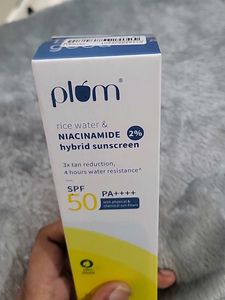 Plum Rice Water Hybrid Sunscreen