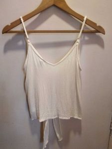 H&amp;M BEAUTIFUL CROP TOP