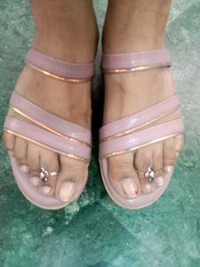 Ladies Footwear With Cushion Sole
