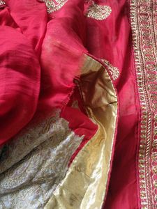 Beautiful Red Saree... Navratri Sale