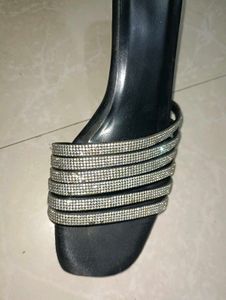 Stelatoes Heels With Stone Work