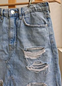 H&amp;M DIVIDED Distressed Denim Mini Skirt