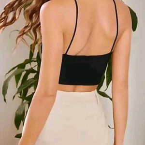 Women&#39;s Black Crop Fitted Top