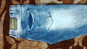 Blue White Stripped Jeans (Unisex)