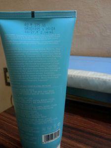 Dot &amp; Key Barrier Repair + Hydrating Face Wash