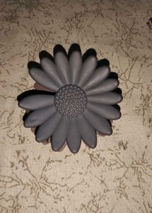 Daisy Flower Hair Claw Clip
