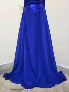 Elegant Blue Evening Gown