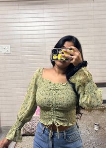 SSS floral top🎀