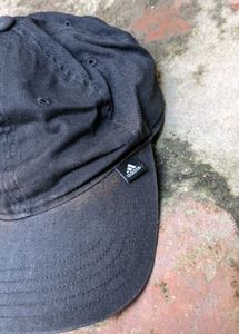 Adidas Cap 🧢