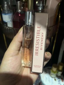 givenchy irrestible rose velvet travel spray edp