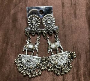 Silver Tone oxidised Earrings Set