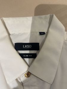 Elegant White Shirt - Uniqlo