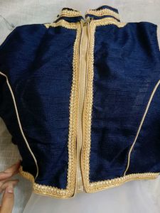 Padded Backless Blouse