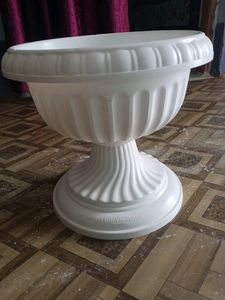 2 Pcs Flower Plastic Pot White