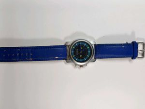 Two Vintage Timepieces | Black and Blue
