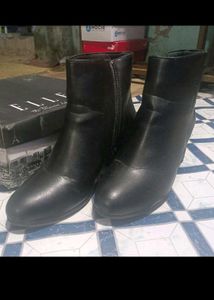 Black Elle Ankle Boots