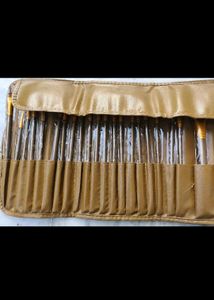 23 Makeup Brush Set