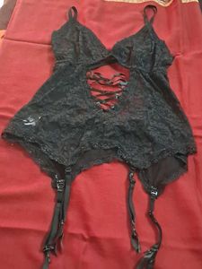 laces premium  garter  top set