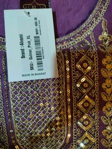 ♥️Brand New Silk Embroidered kurta &amp; pant set♥