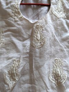 White Embroidered Kurta