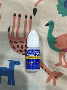 100 Nail Tips with Glue