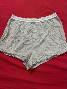 Girls Short Size L