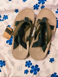 Flats Sandals