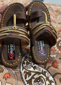 Kolhapuri Chappal