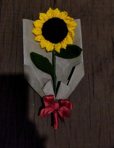Single Crochet sunflower bouquet