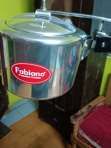 New Fabiano Pressure Cooker