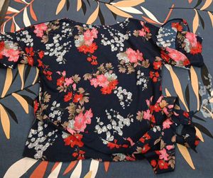 Floral Print  Waist Tie Up Top